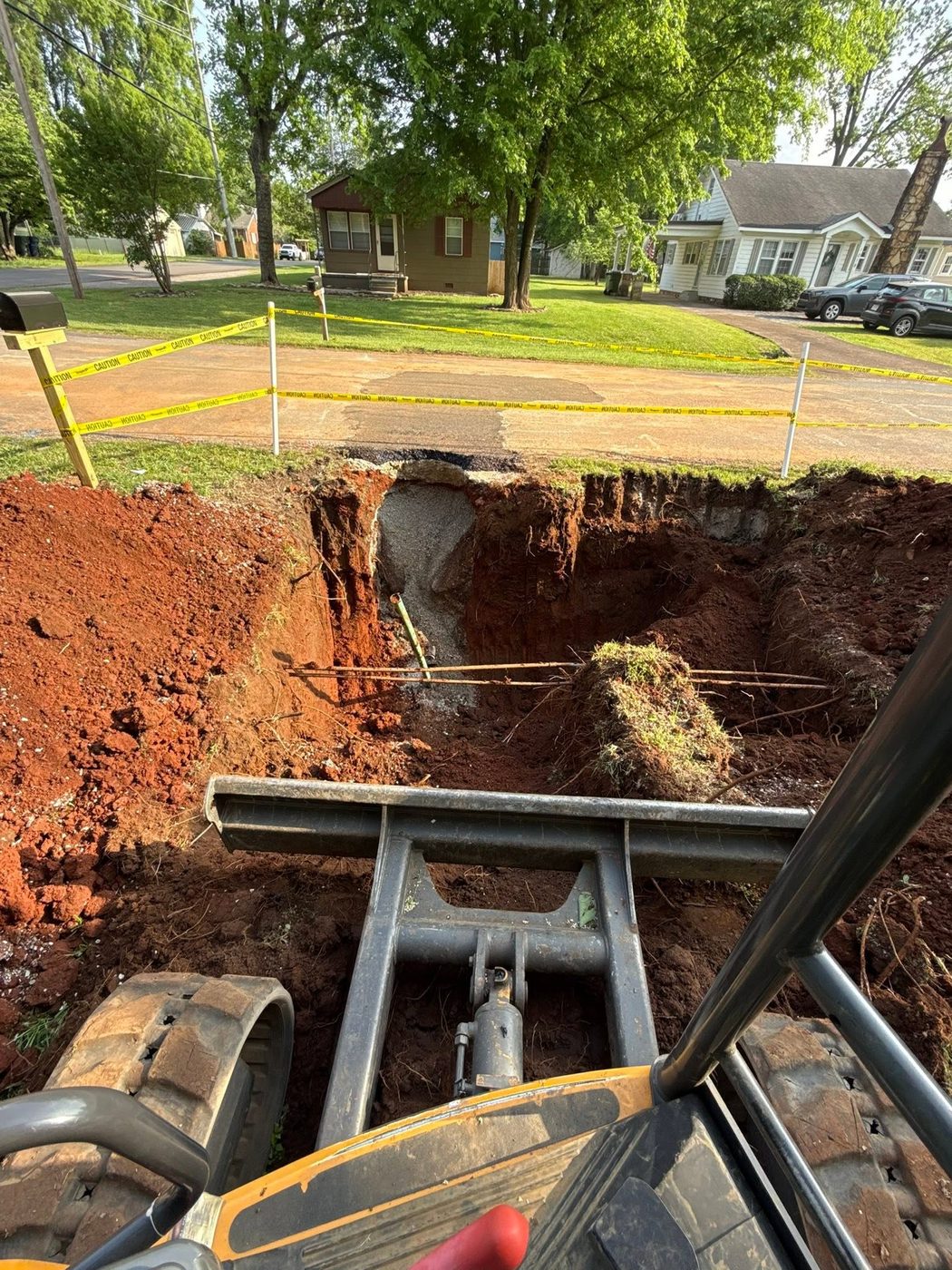 Sewer & water line dig